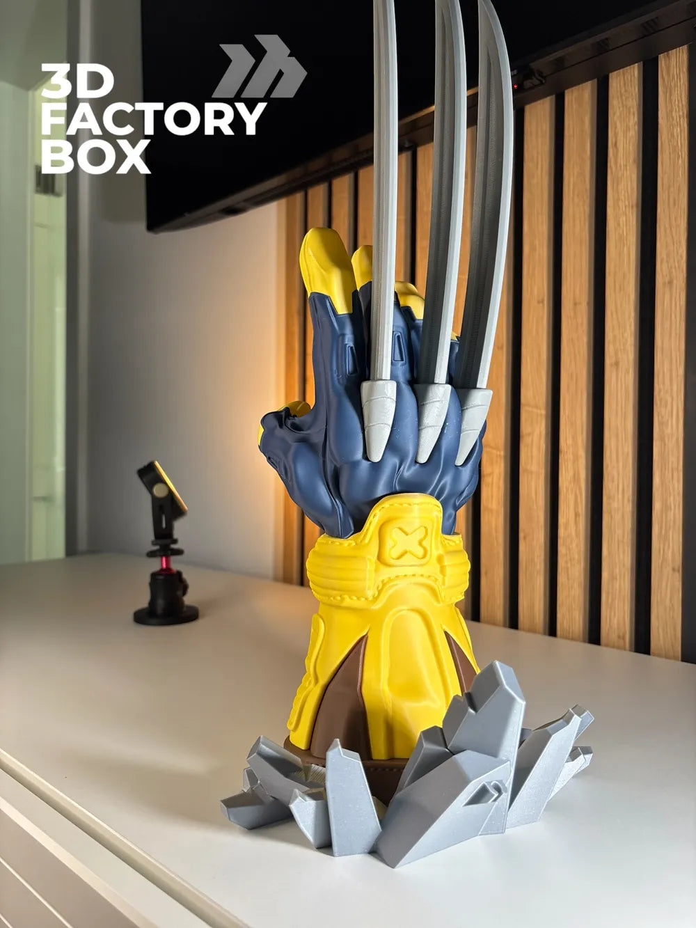 PS5 Controller Inspired by Marvel's Wolverine