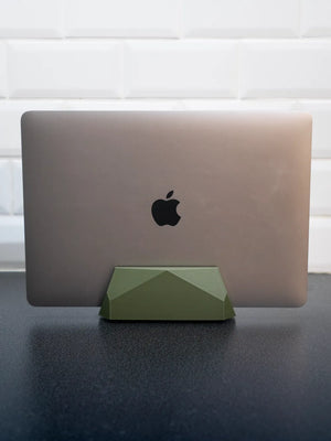 Vertical laptop stand