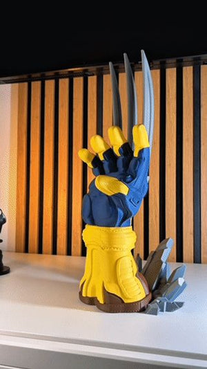 PS5 Controller Inspired by Marvel's Wolverine